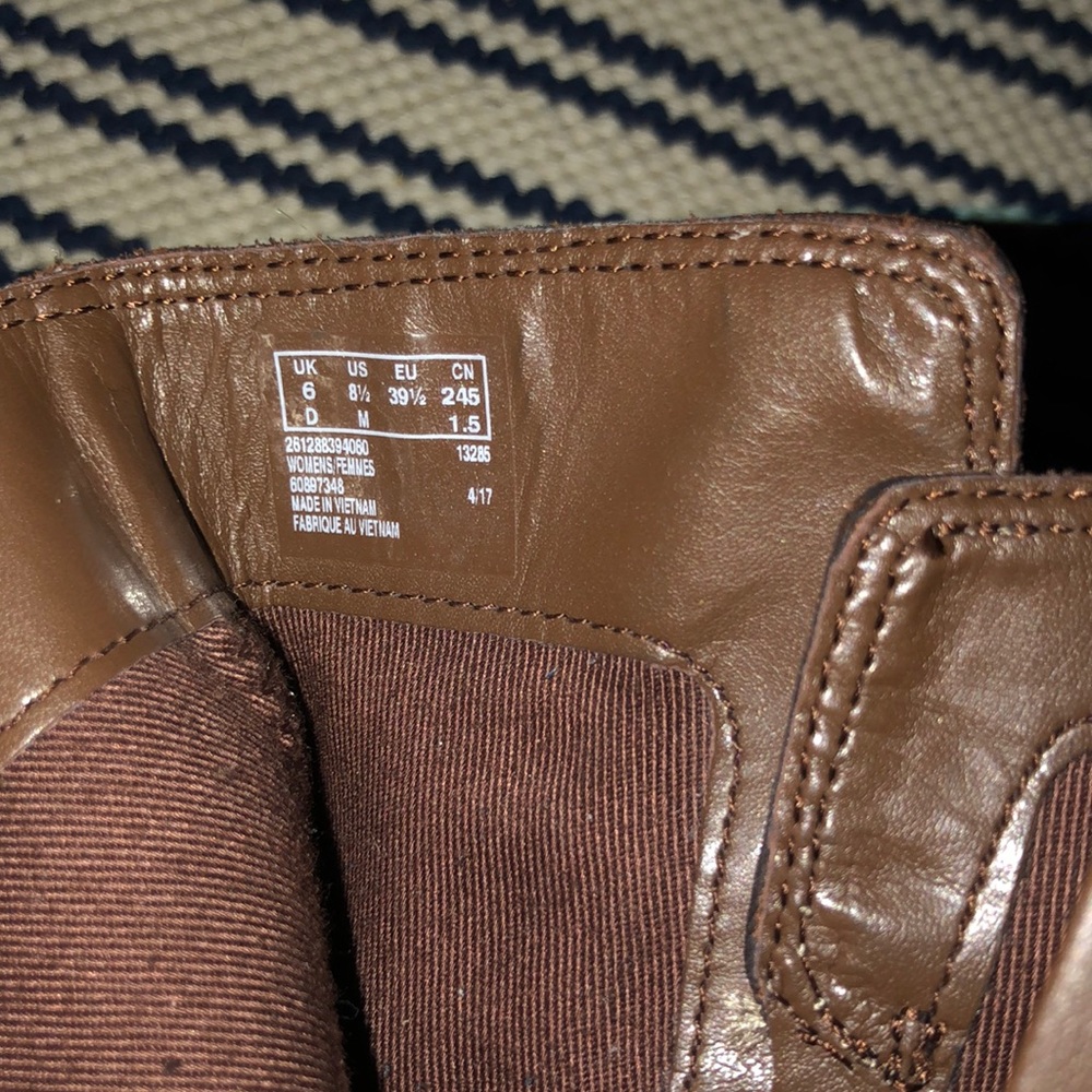 Clarks booties - Picture 4 of 5